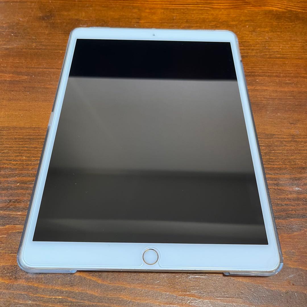 Apple iPad Pro 第一世代 10.5インチ ゴールド 64GB