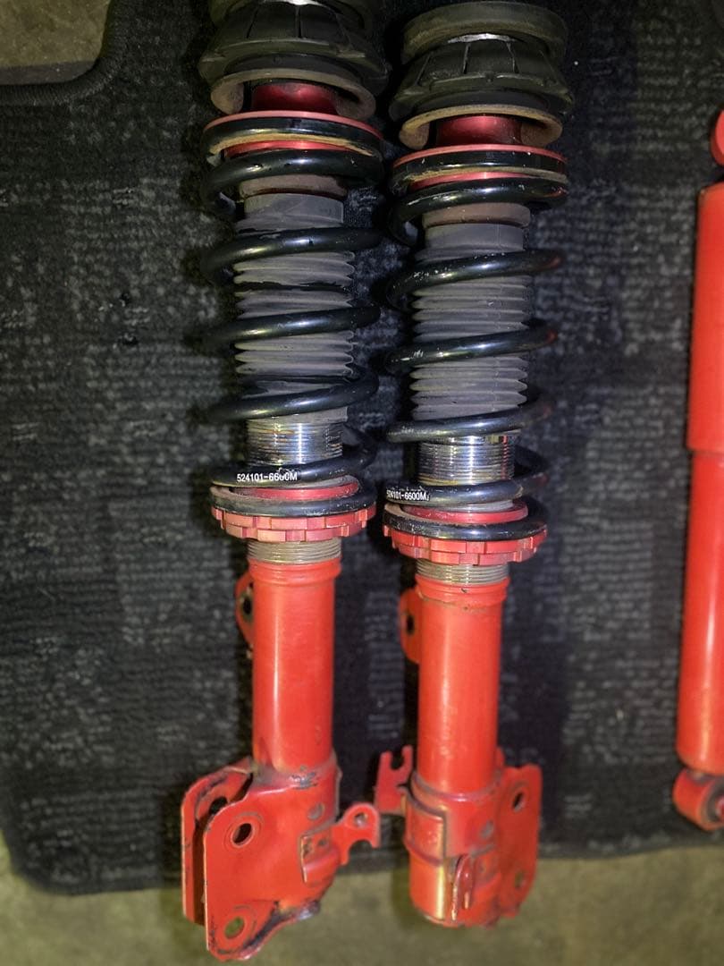 た*し様 赤いショックアブソーバーセット 524-101-6600M