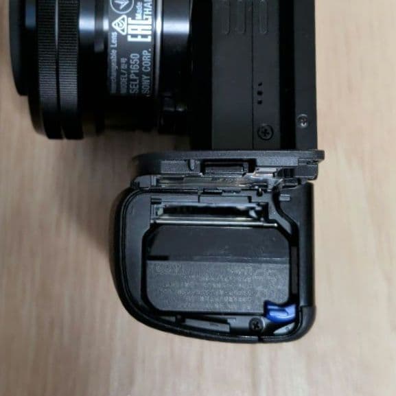 SONY α6000 ミラーレス一眼カメラ ダブルズームレンズキット