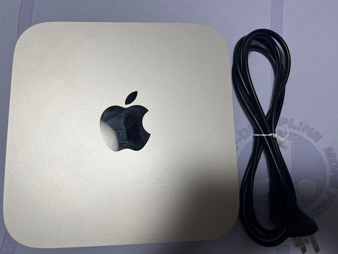 [美品]Apple Mac mini m2 とMagic Keyboard