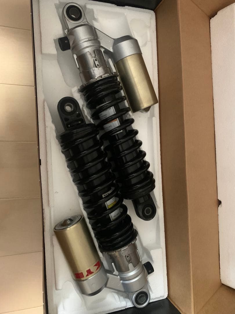 ZRX 1200R リヤサスペンション左右