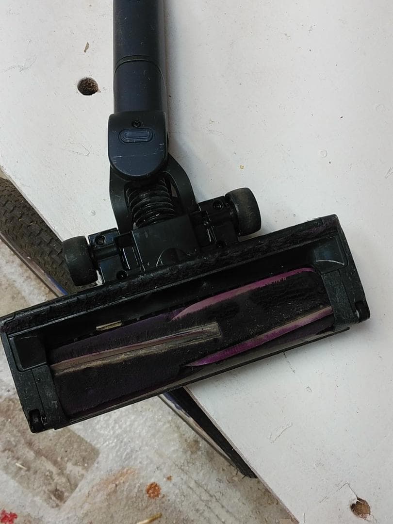 Shark スティック 掃除機　コードレス　LC551JBK