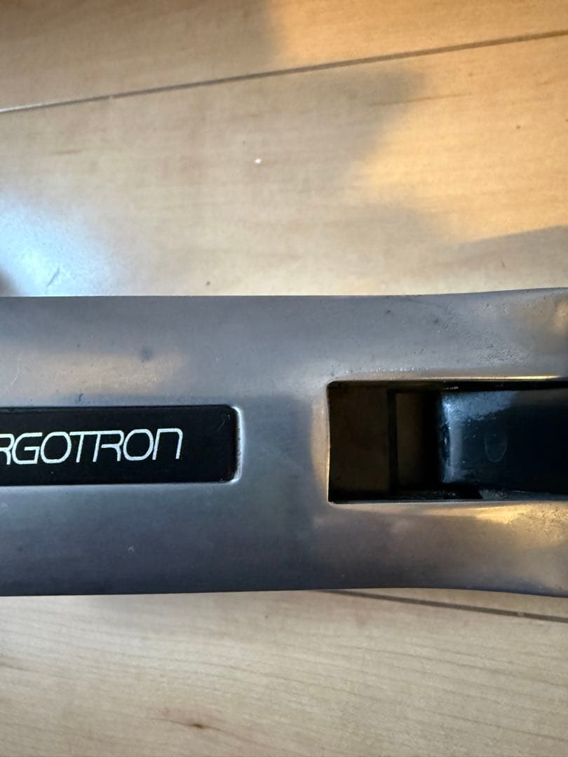 ERGOTRON エルゴトロン LX デスク モニターアーム　シルバー