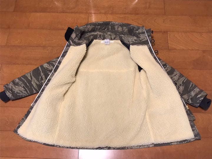 EEL オーロラマンコートCAMO