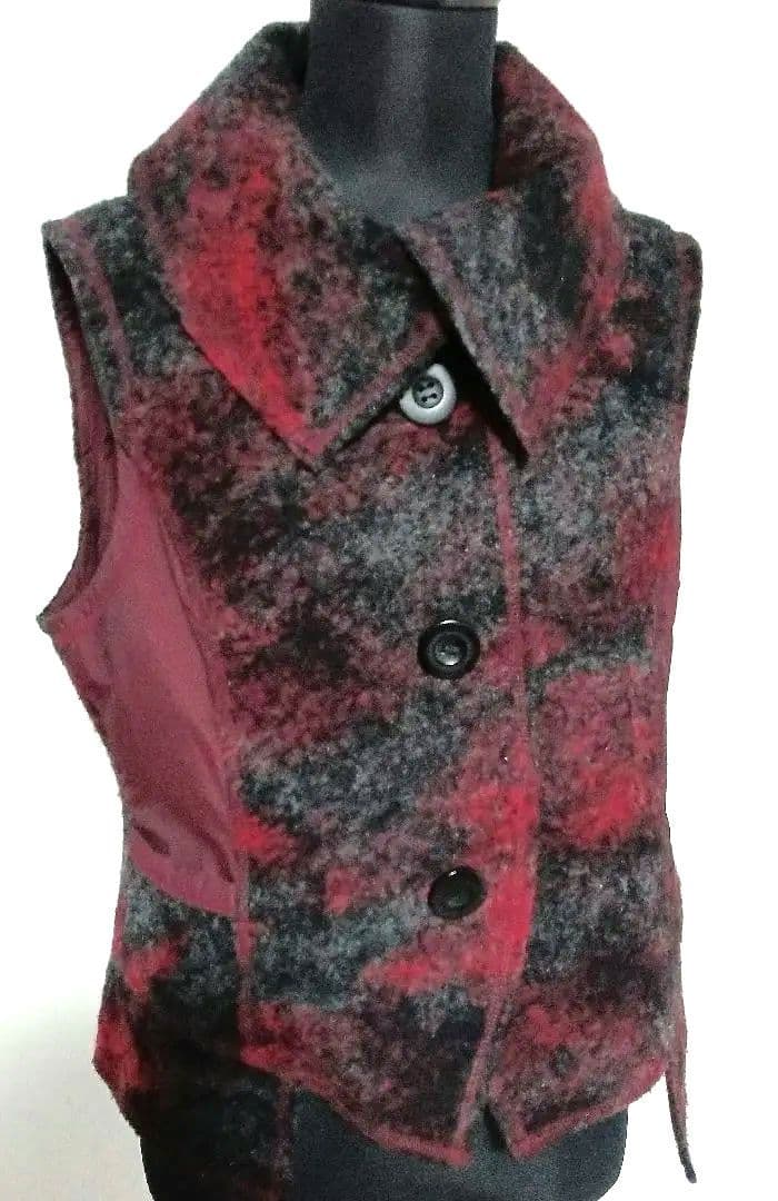 エイココンドウ　ベスト　未使用マダムヒロコトップス　EVRIS　手袋+羊皮J