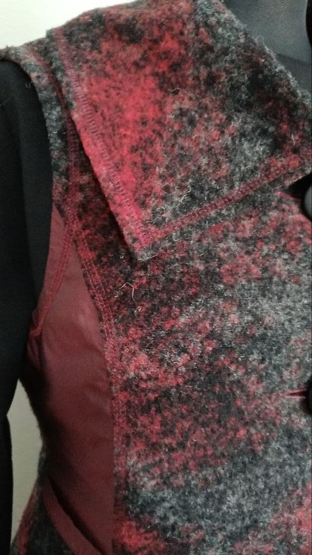 エイココンドウ　ベスト　未使用マダムヒロコトップス　EVRIS　手袋+羊皮J