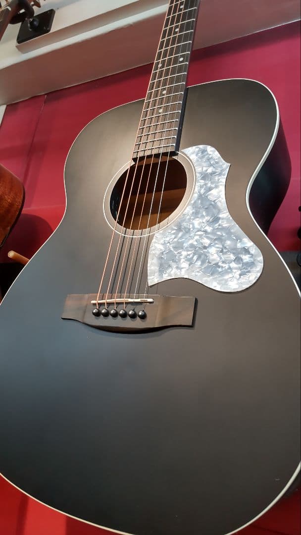 【S.Yairi】 YEF-01 NBK エレアコギター