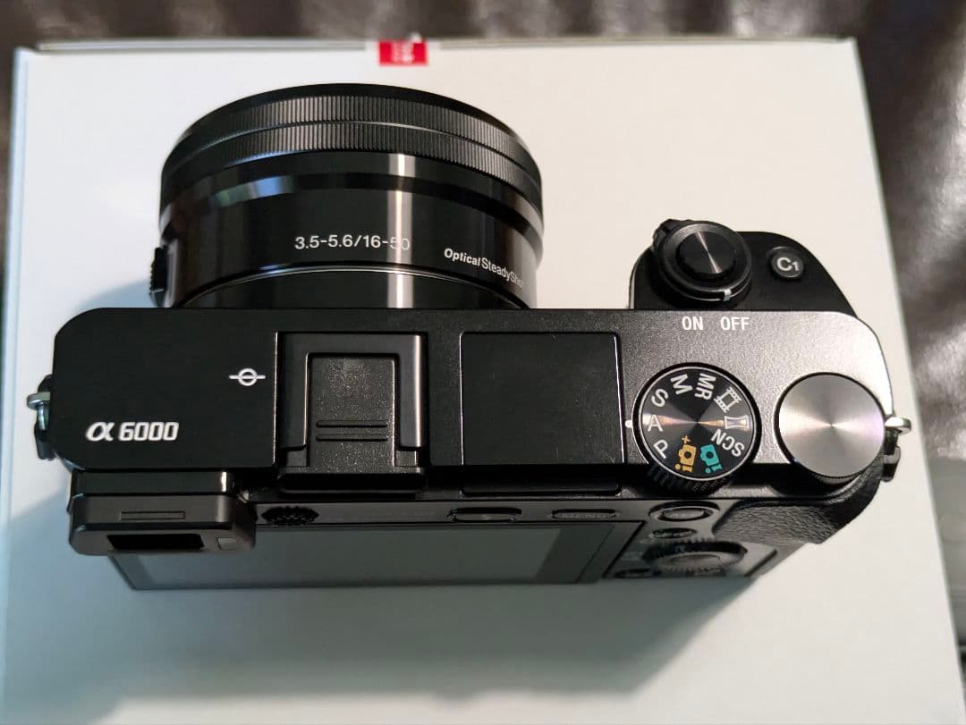 【美品】SONY　a6000　16-50 キットレンズ　セット