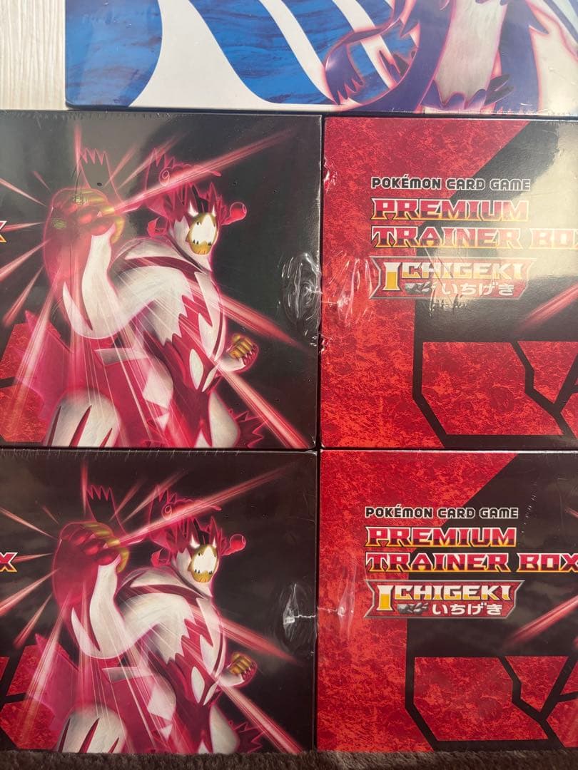 一撃•連撃プレミアムトレーナーボックス　5箱