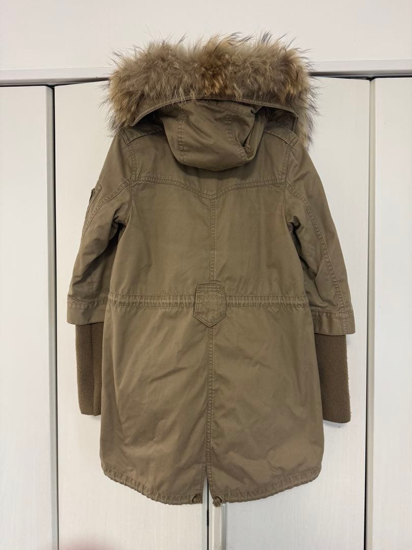 Burberry Blue label ベージュファー付きモッズコート