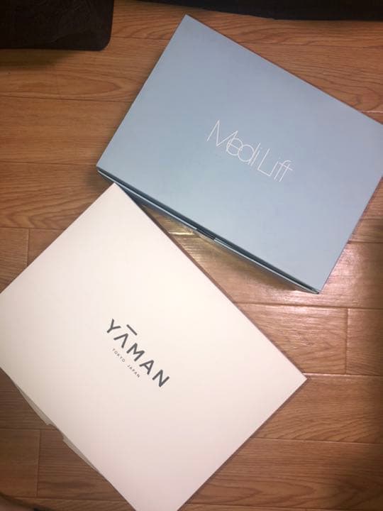 YA−MAN メディリフトアクア/メディリフトネック　セット