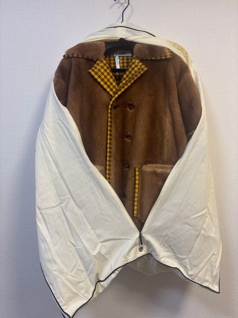 Fendi ミンクファーコート 裏地チェック柄