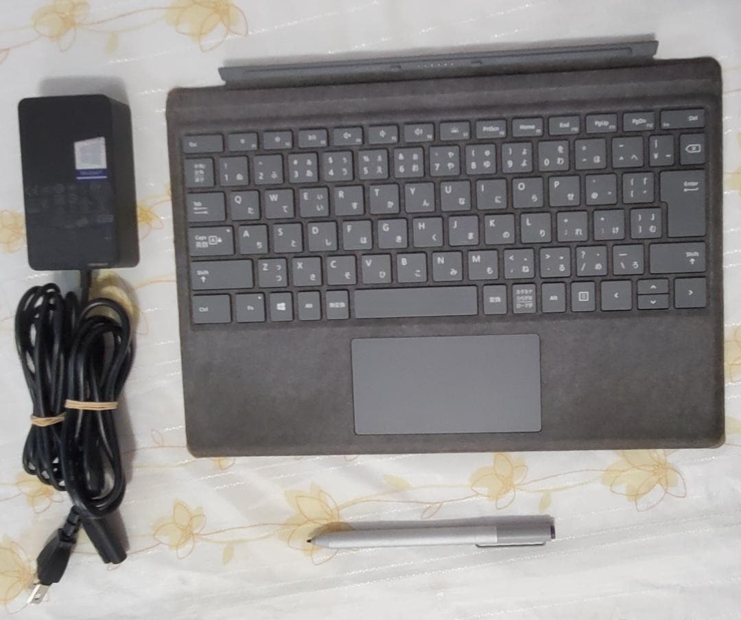 (美品) Surface Pro6 i5/8GB/256GB office