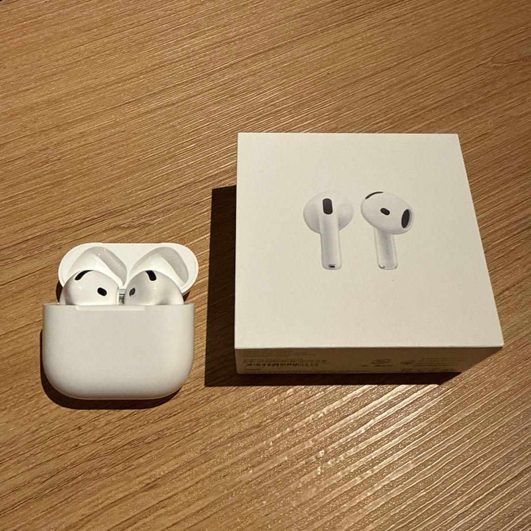 美品 Apple AirPods (第4世代) ANC非搭載