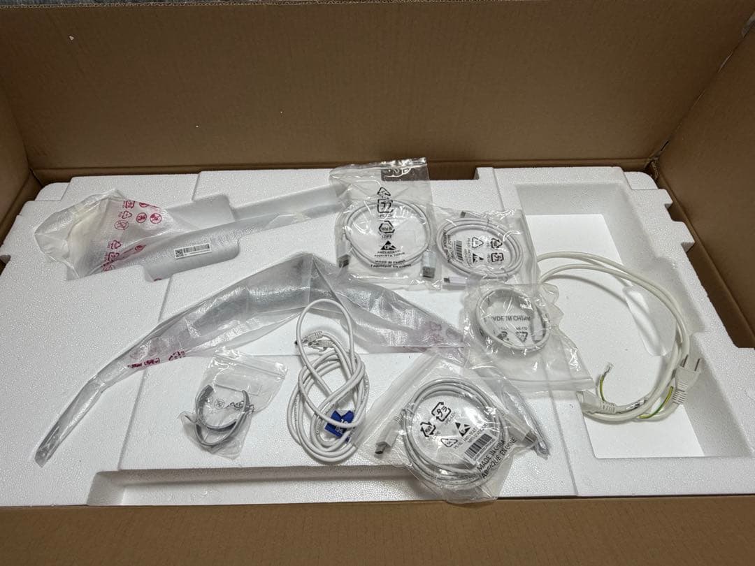 LG 40WP95C-W 39.7インチ5K2K ウルトラワイドモニター