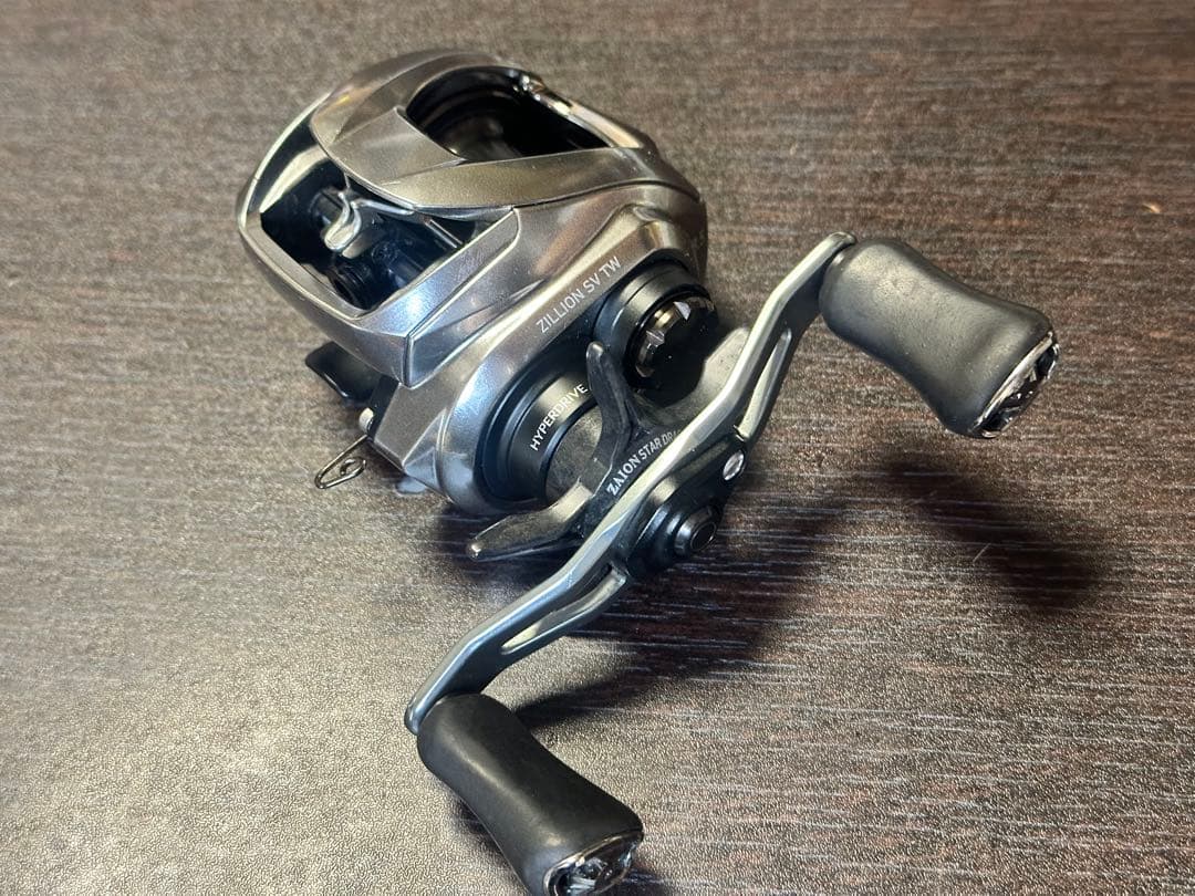 ダイワ　ジリオン 21か22 SV TW エクストラギア 8.5 左巻き