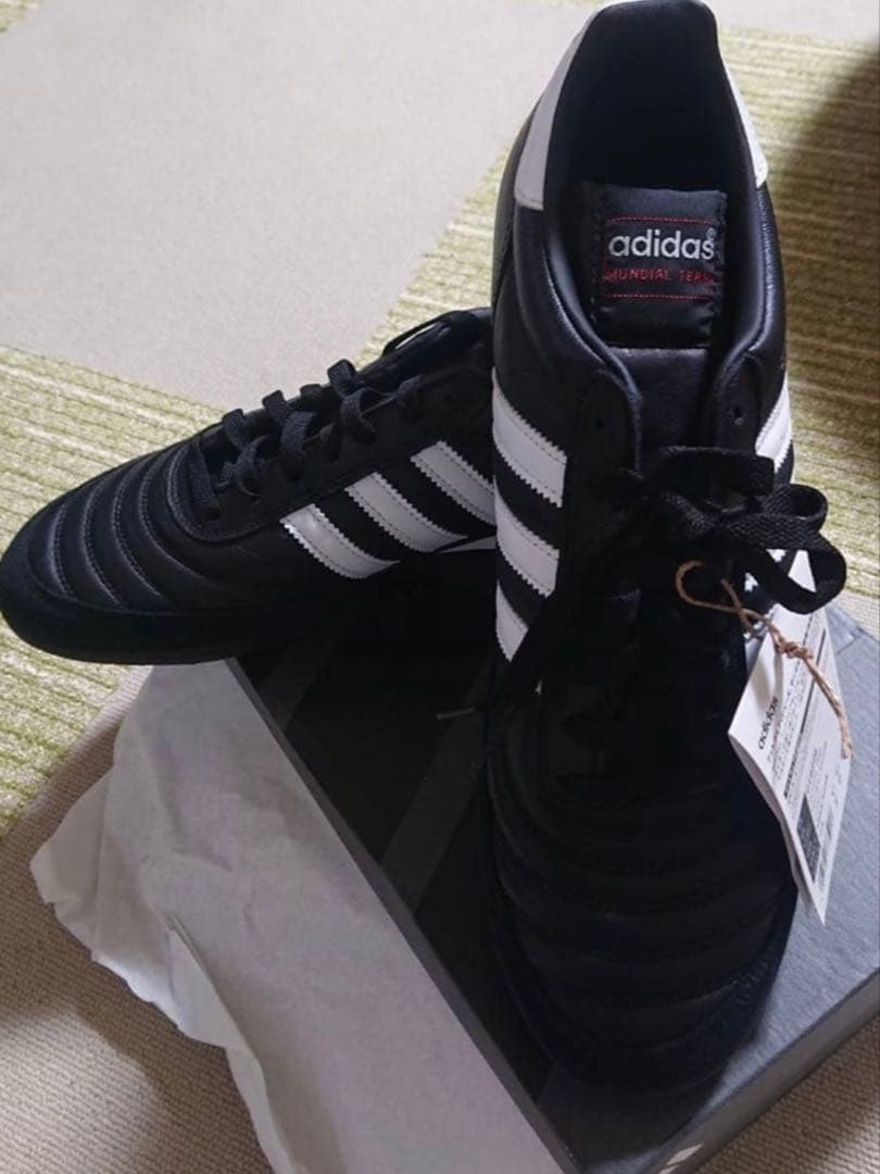 新品未使用adidasコパムンディアルチーム