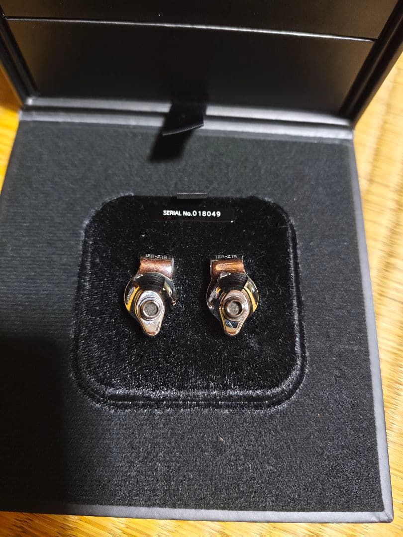 【極美品】SONY IER-Z1R
