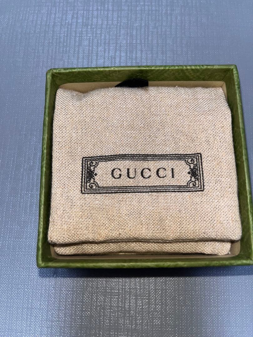 GUCCI ダブルG ピアス