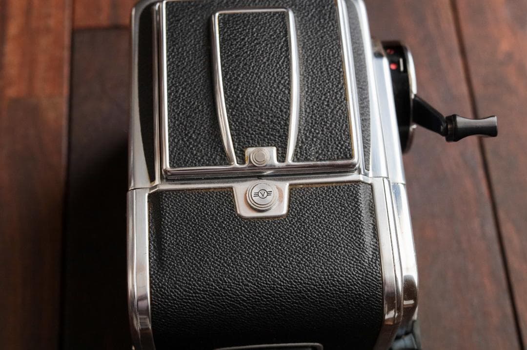 HASSELBLAD 500C/M ボディ A12マガジン付き