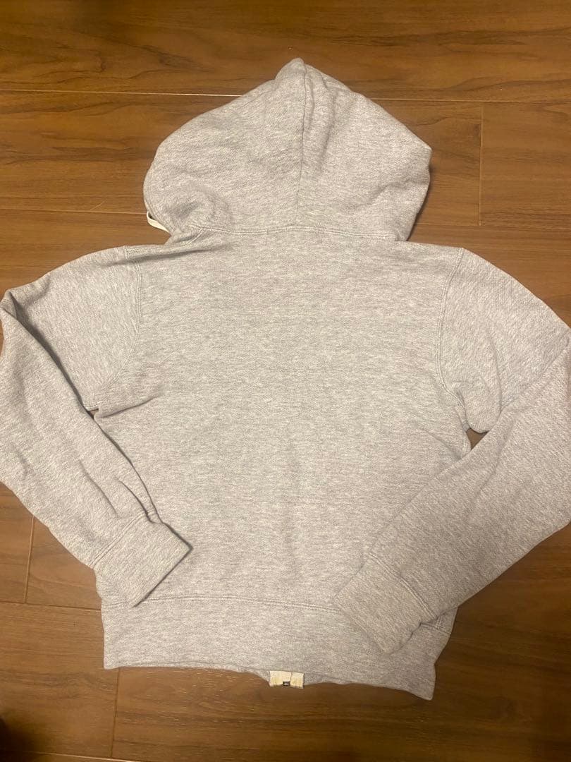 美品♡コムデギャルソンプレイ　レディースXSパーカー