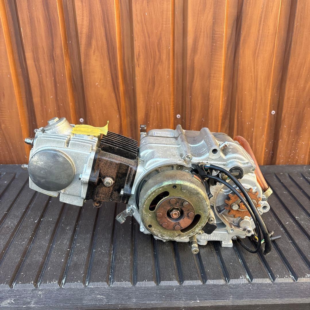 モンキー？カブ？中国製？エンジン86cc記載あり