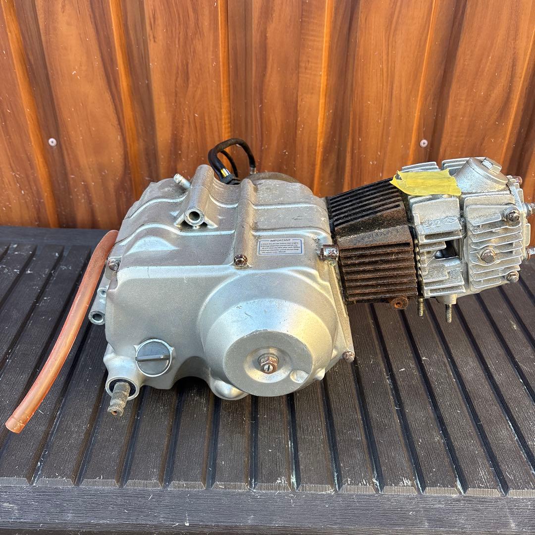 モンキー？カブ？中国製？エンジン86cc記載あり