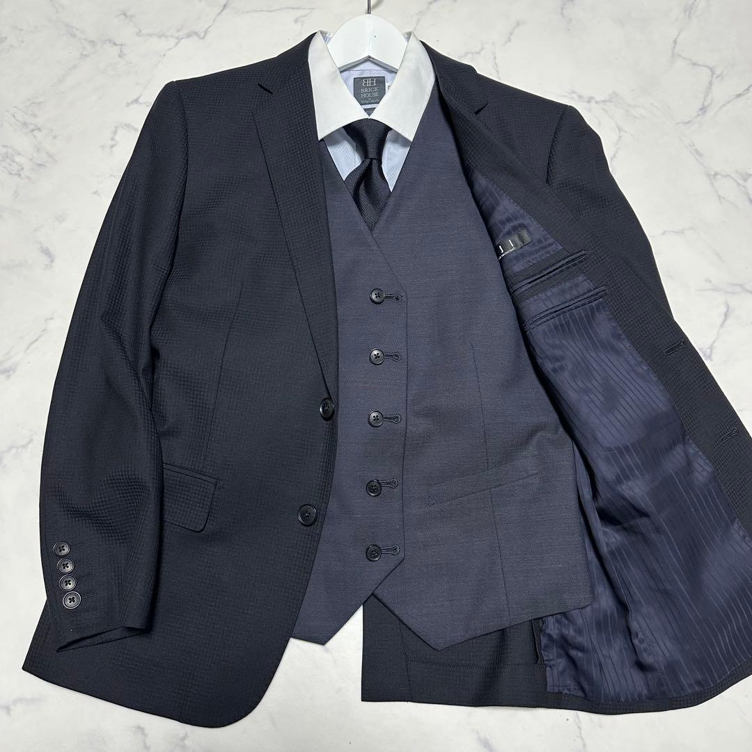 美品　MAJIマジ　3ピーススーツ　ダークネイビー　濃紺　千鳥柄　サイズA5