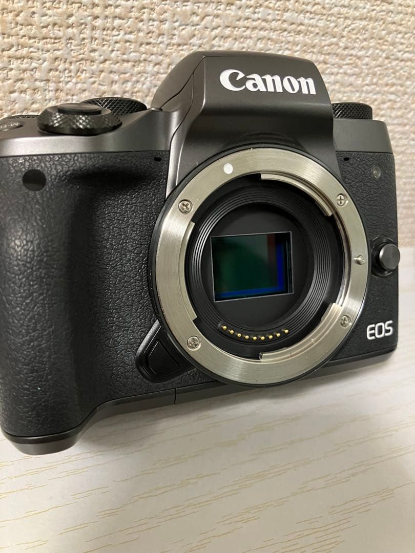 Canon EOS M5セット（レンズ2本/付属品/マウントアダプター）