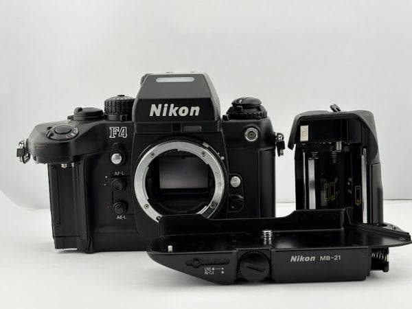 ★美品★ ニコン F4S ボディ/ DP-20 / MB-21 ★動作品★