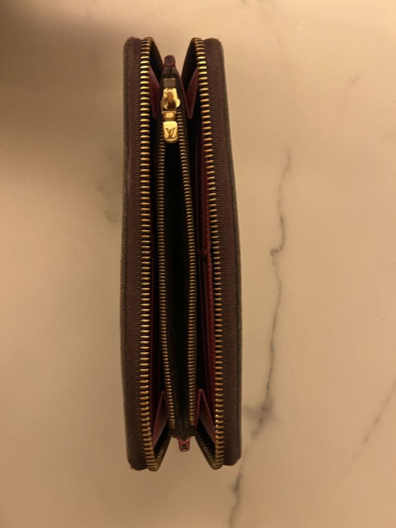 Louis Vuitton モノグラム 長財布 チャック持ち手なし