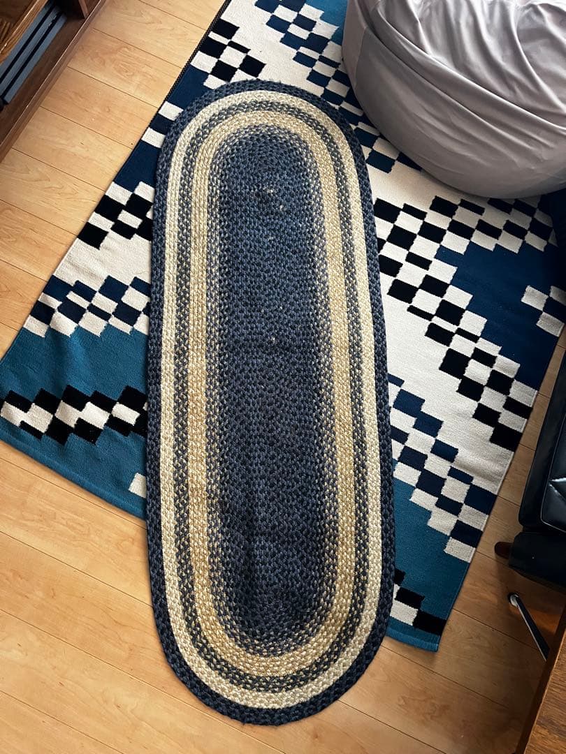 acme furniture ハースラグ　HEARTH RUG