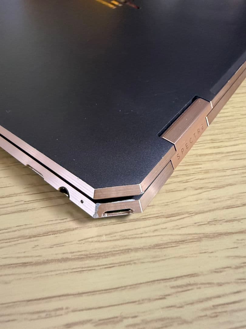 HP Spectre x360 14インチ Core i7