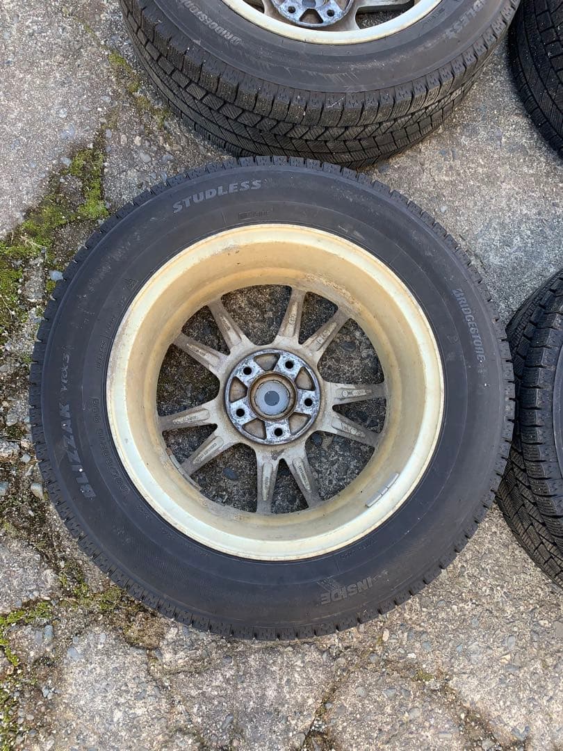 冬タイヤ4本セット（ブリザックVRX3）