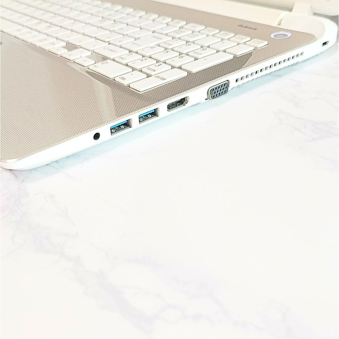 動作良好❣️快適SSD✨️おしゃれゴールド薄型ノートパソコン✨️初心者OK✨️