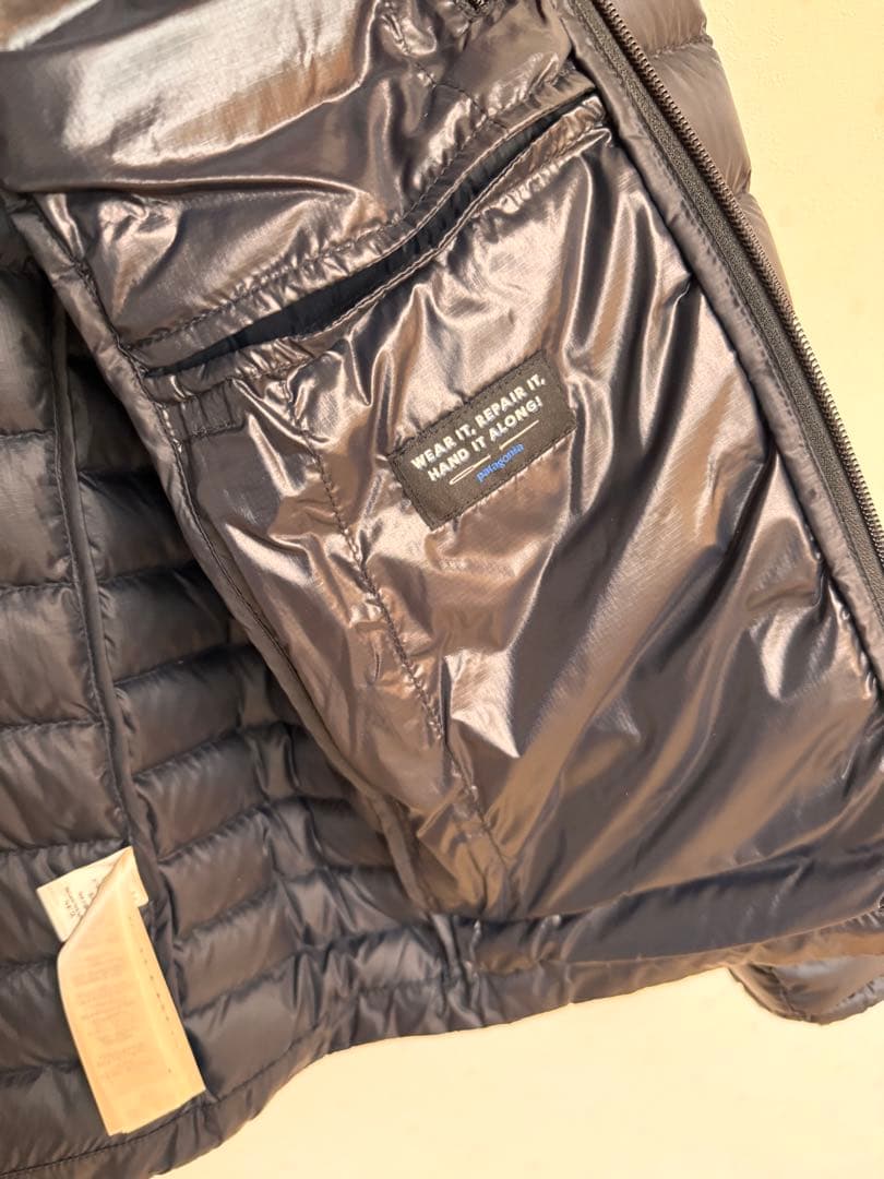 【新品未使用タグ付】パタゴニア ダウンジャケット ブラック Sサイズ 84675