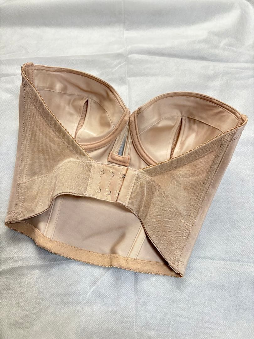 【美品】トリートドレッシング　ショートビスチェ　E70