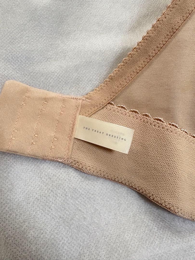 【美品】トリートドレッシング　ショートビスチェ　E70