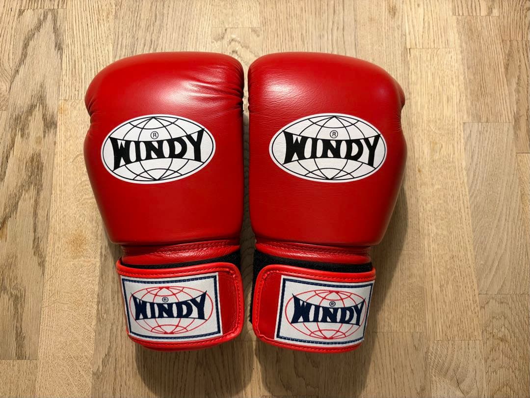 や*ょ様 WINDY ボクシンググローブ 赤