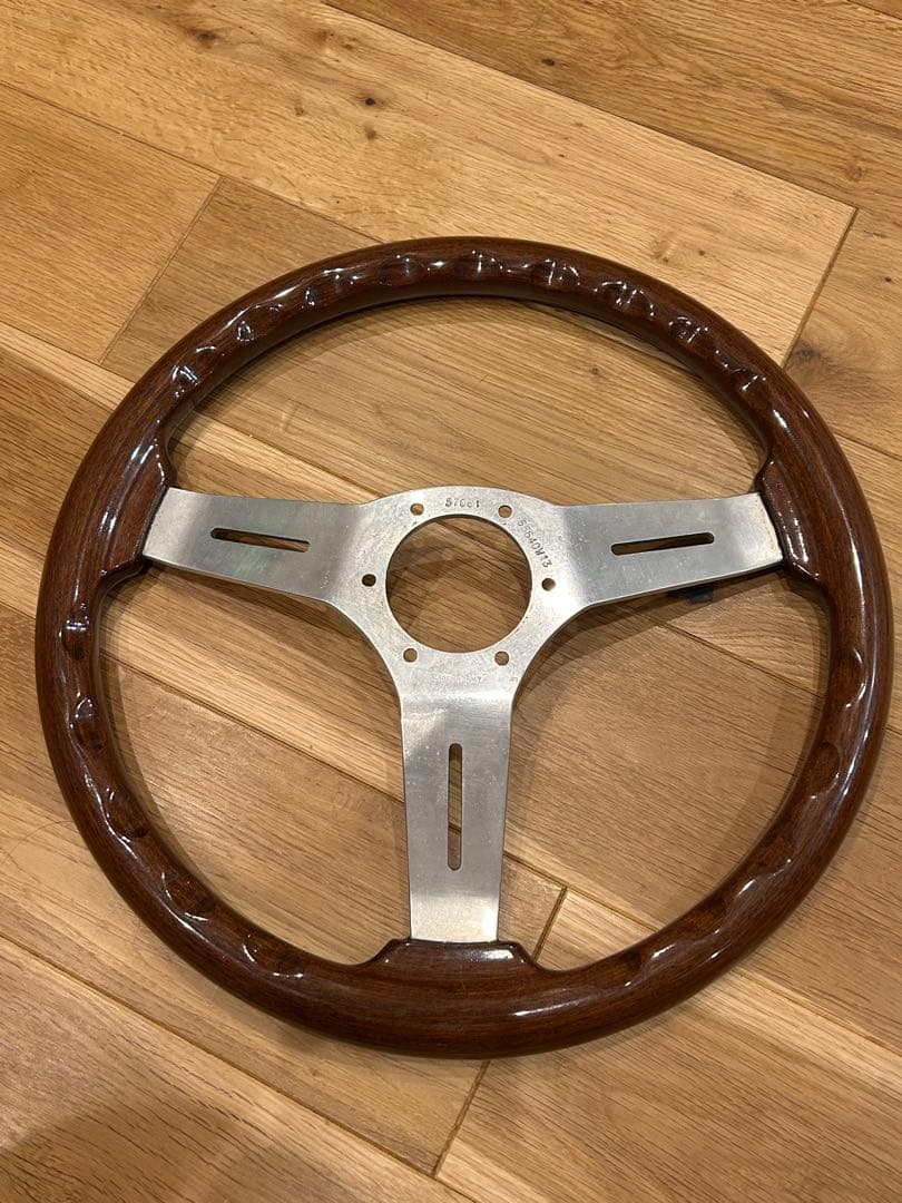 Nardi 3スポーク ステアリング 本体