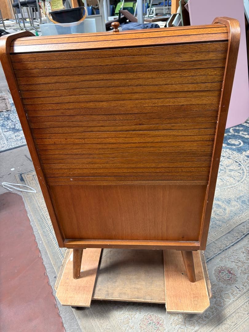 未使用品　萩原　アンティーク調キャビネット　横幅50㎝　奥行35㎝　高さ85㎝