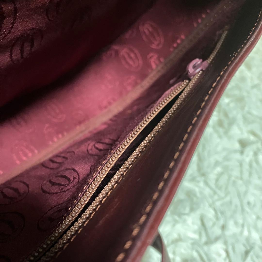 Cartier カルティエ　バーガンディ レザー ショルダーバッグ