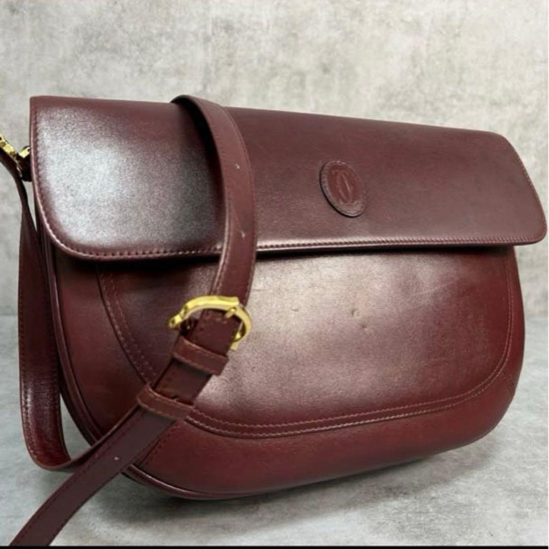 Cartier カルティエ　バーガンディ レザー ショルダーバッグ