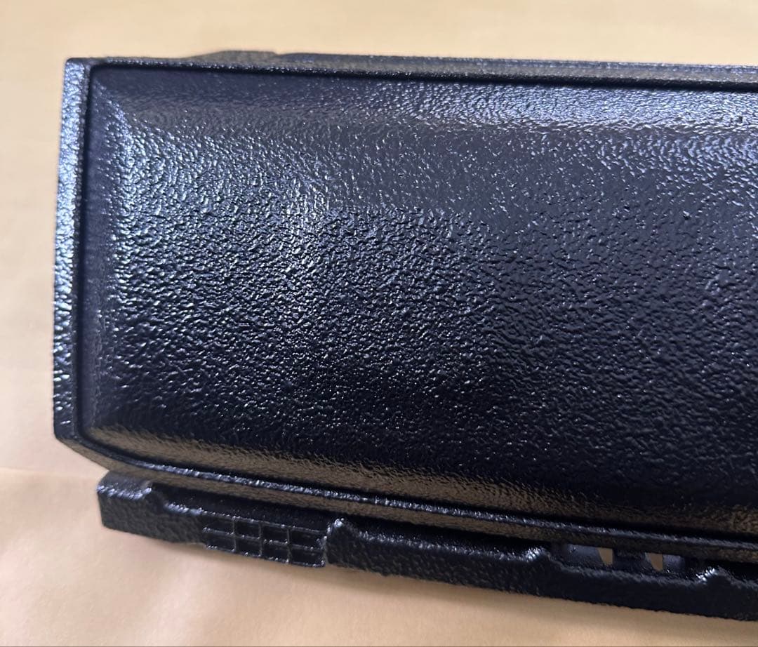 フリードクロスター 純正 フロントグリル エンブレムラプターセット　最終値下げ