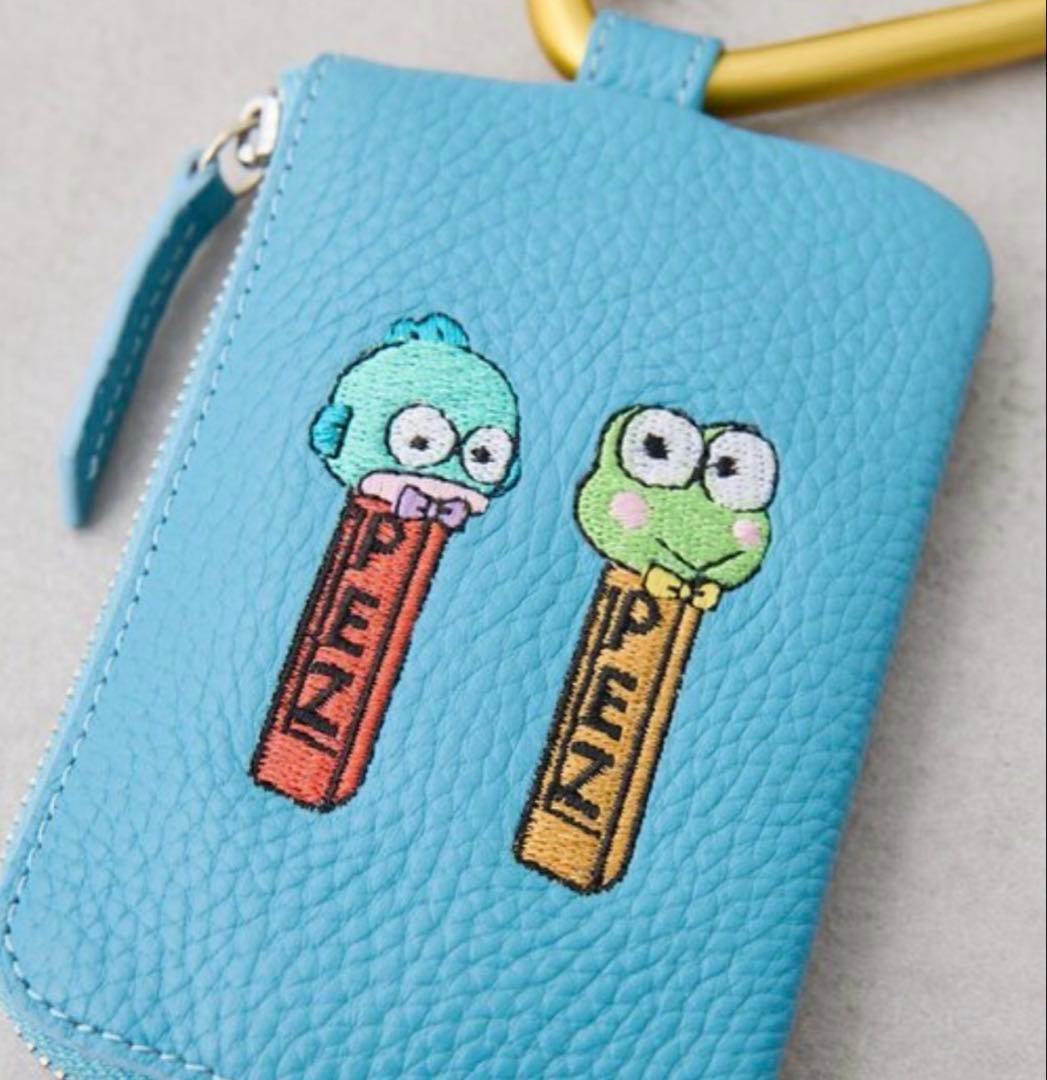 【はぴだんぶい×PEZ(ペッツ) ×ear】本革/カラビナ付きパス＆キーケース