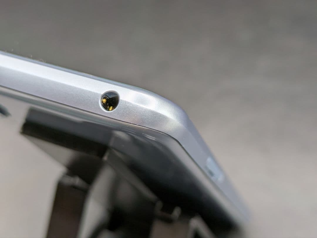 AQUOS sense3 plus 901SH 本体