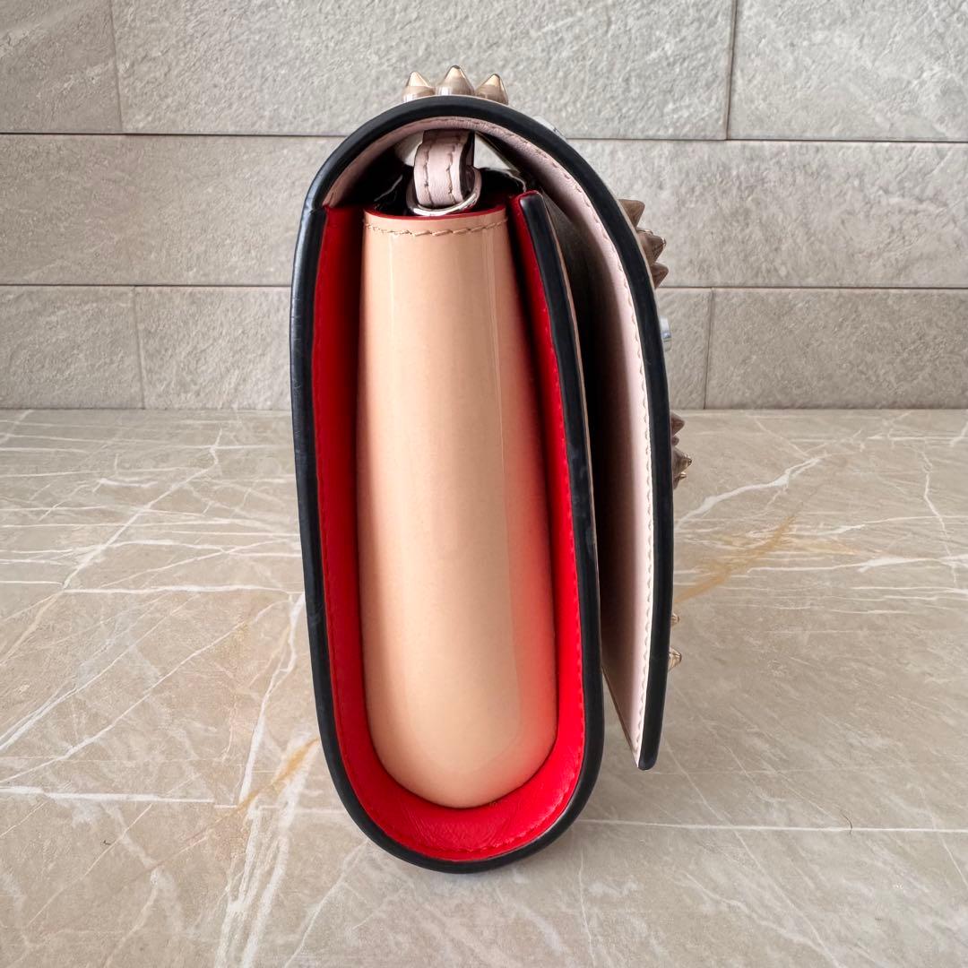 Christian Louboutin　クリスチャンルブタン　パロマ　クラッチ