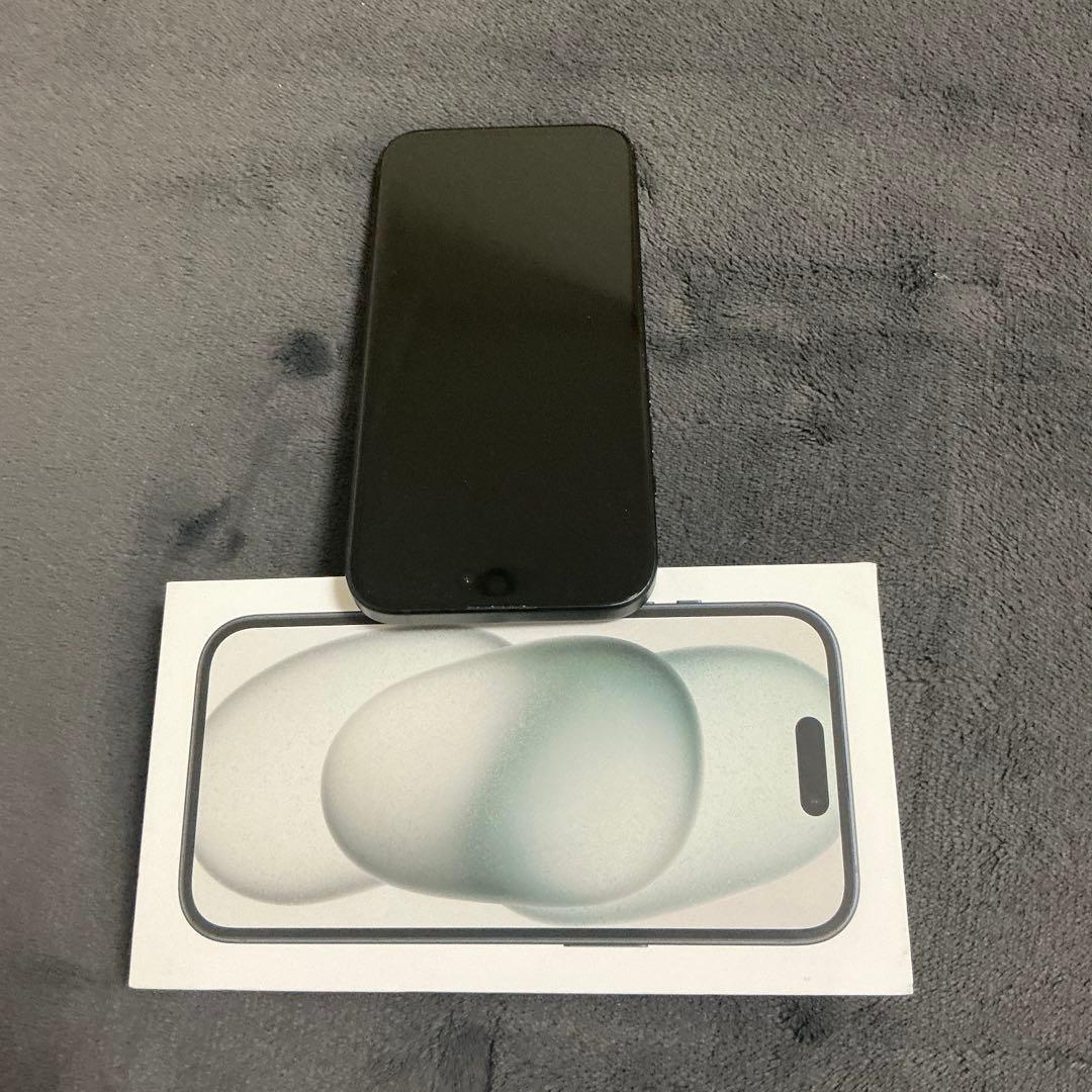 iPhone 15 本体 ブラック128GB SIMフリー 付属品未使用