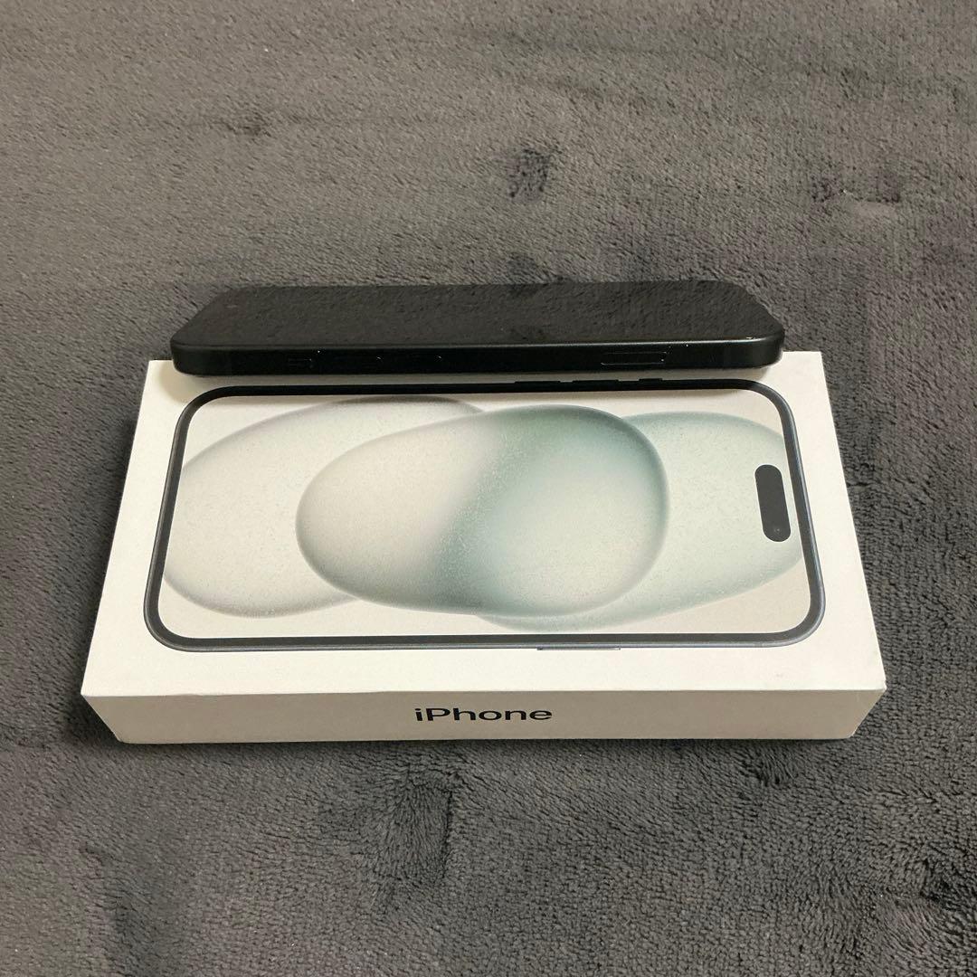 iPhone 15 本体 ブラック128GB SIMフリー 付属品未使用