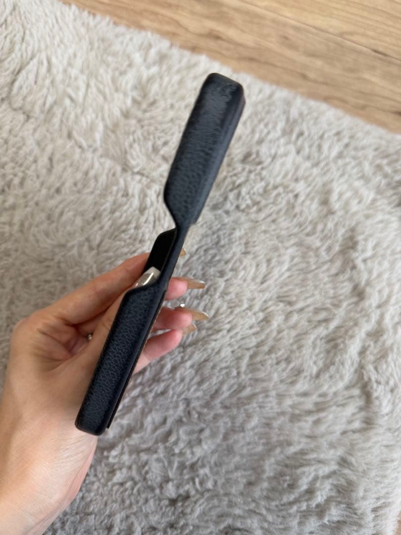 Louis Vuitton iPhone15pro用ケース